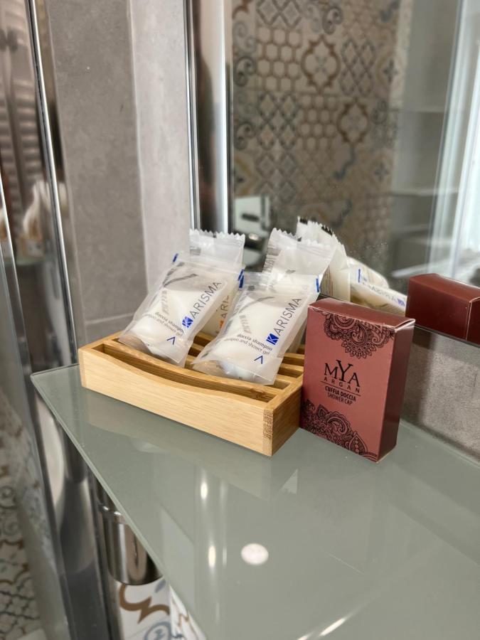 Metropolis Home Наполи Екстериор снимка