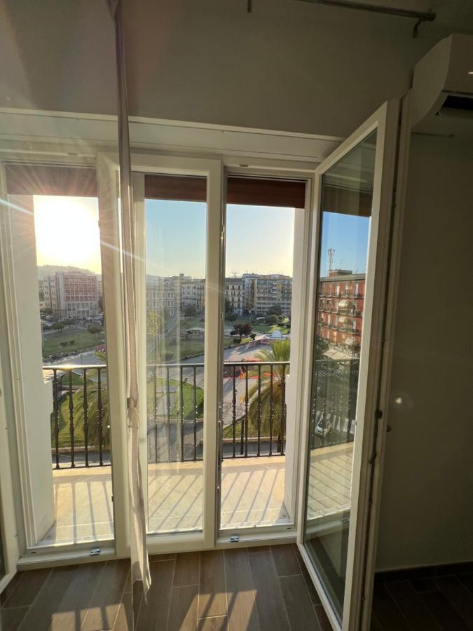 Metropolis Home Наполи Екстериор снимка
